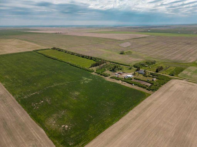 10054 Range Rd 142, Rural Warner No. 5, County of
