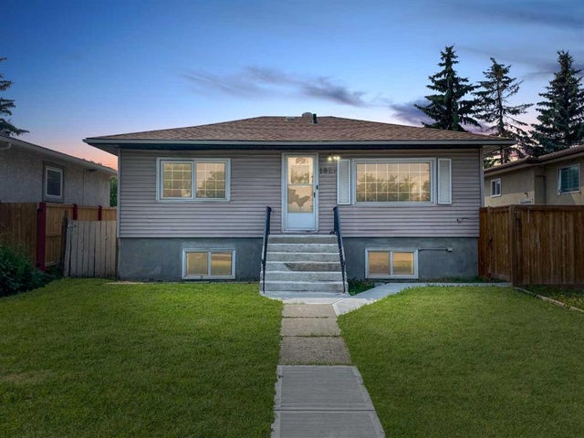 1827 43 Street Se, Calgary