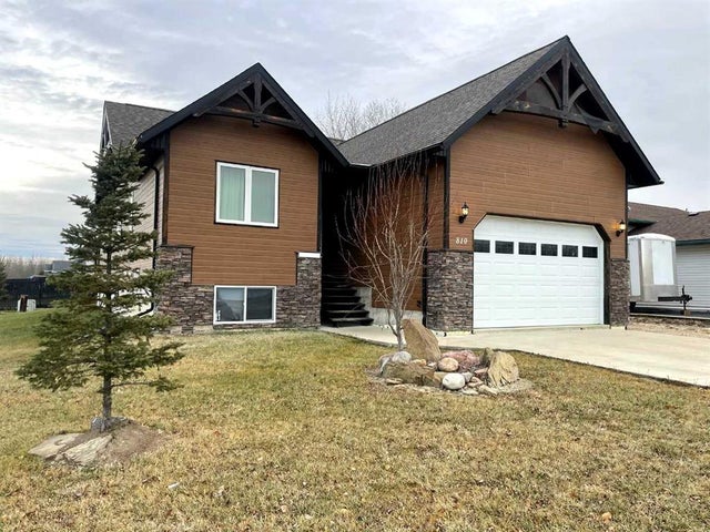 810 7 Ave, Fox Creek