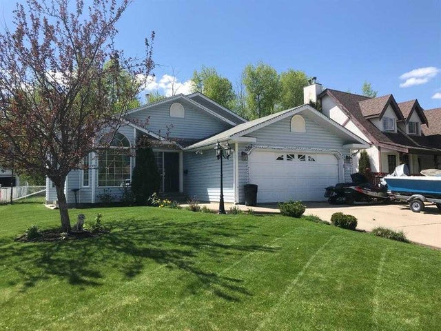 307 8 Avenue, Fox Creek
