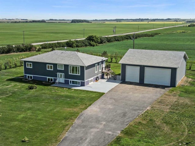 243077 Range Road 255, Rural Wheatland County