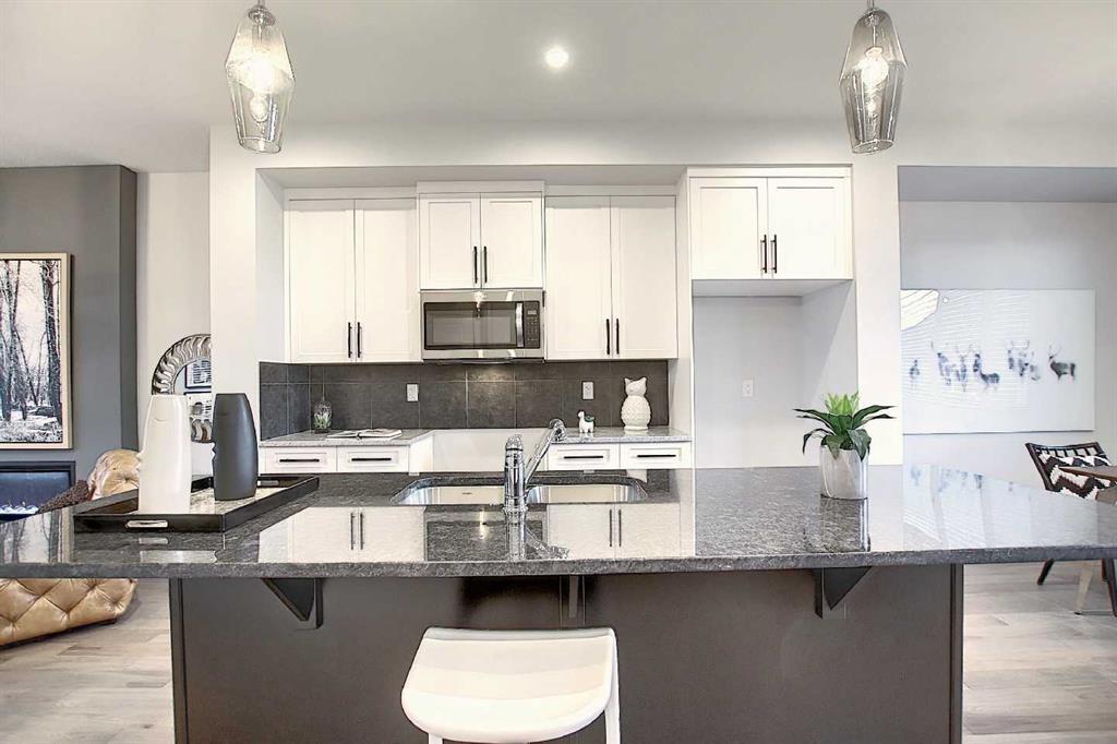 322 Sundown Road, Cochrane – Residential Row/Townhouse Listing Photo 9