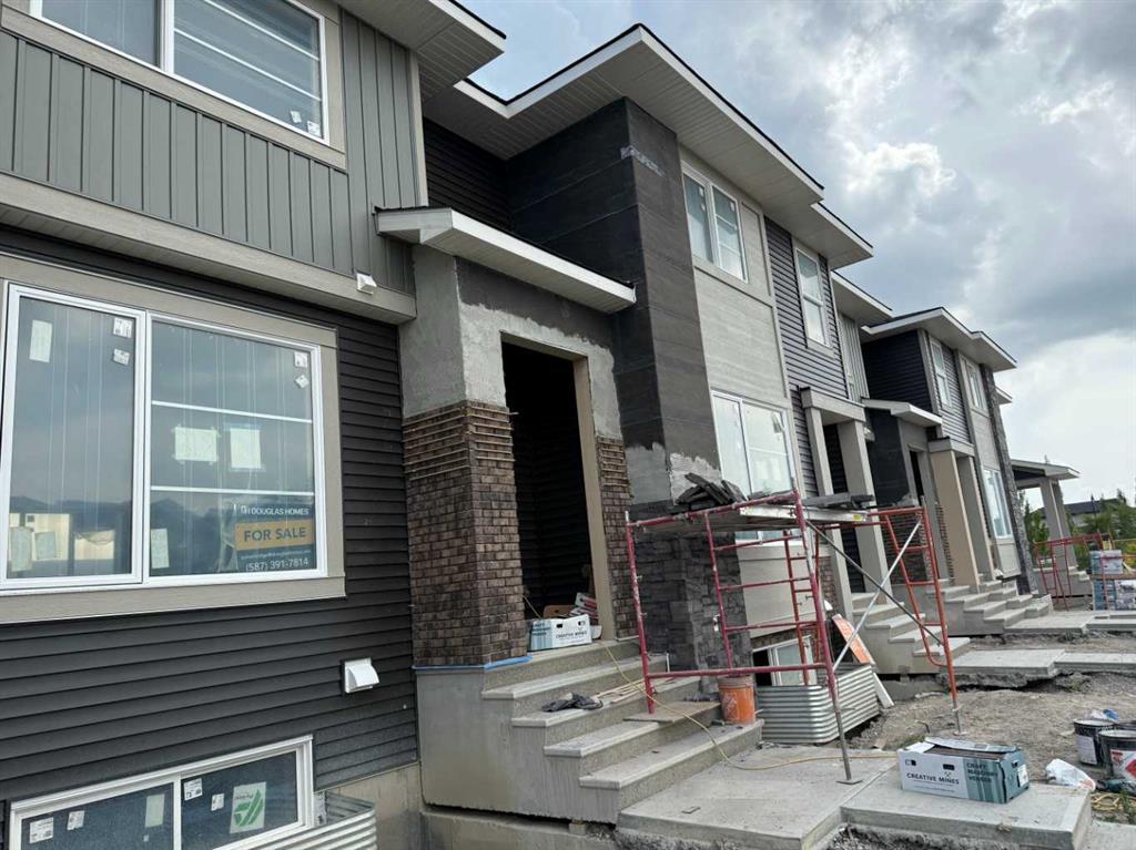 322 Sundown Road, Cochrane – Residential Row/Townhouse Listing Photo 2