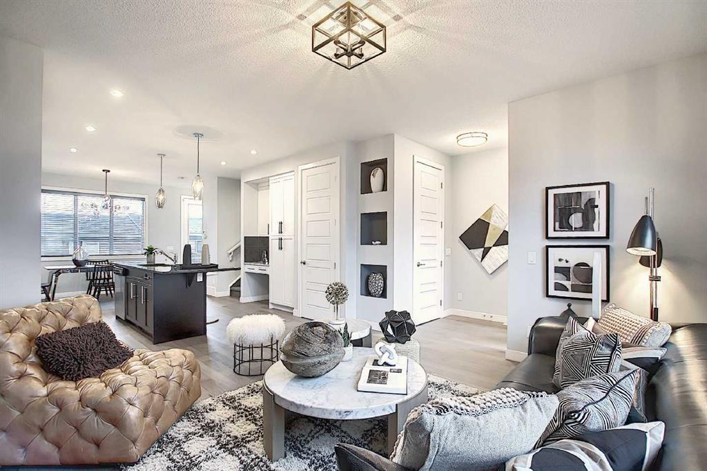 322 Sundown Road, Cochrane – Residential Row/Townhouse Listing Photo 3