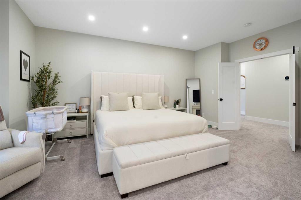 116 Centre Avenue Ne Airdrie Alberta T4B 0B4 The Village Home For Sale