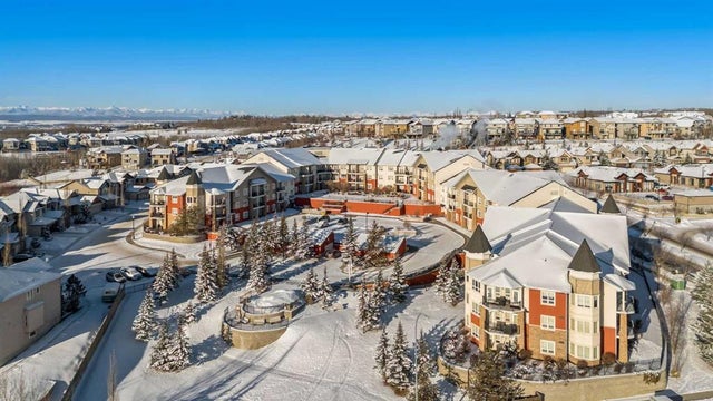 Real Estate Listing in Springbank Hill, Calgary
