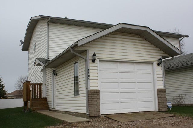 9104a 94 Ave, Lac La Biche