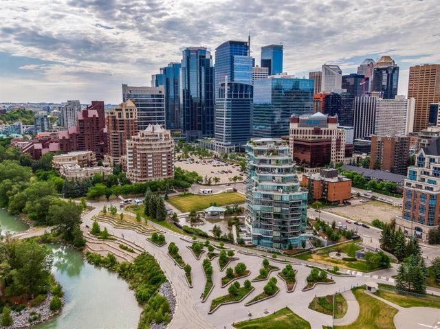 811, 738 1 Avenue Sw, Calgary