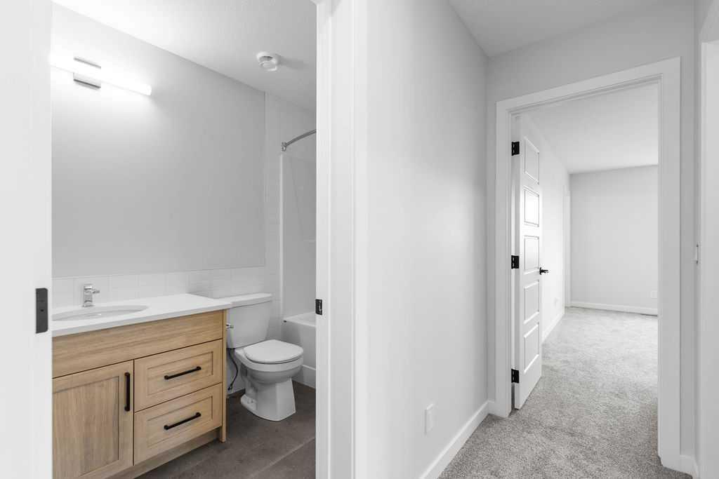 1025 Reynolds Crescent Sw Airdrie Alberta T4B 5L8 Coopers Crossing Home For Sale