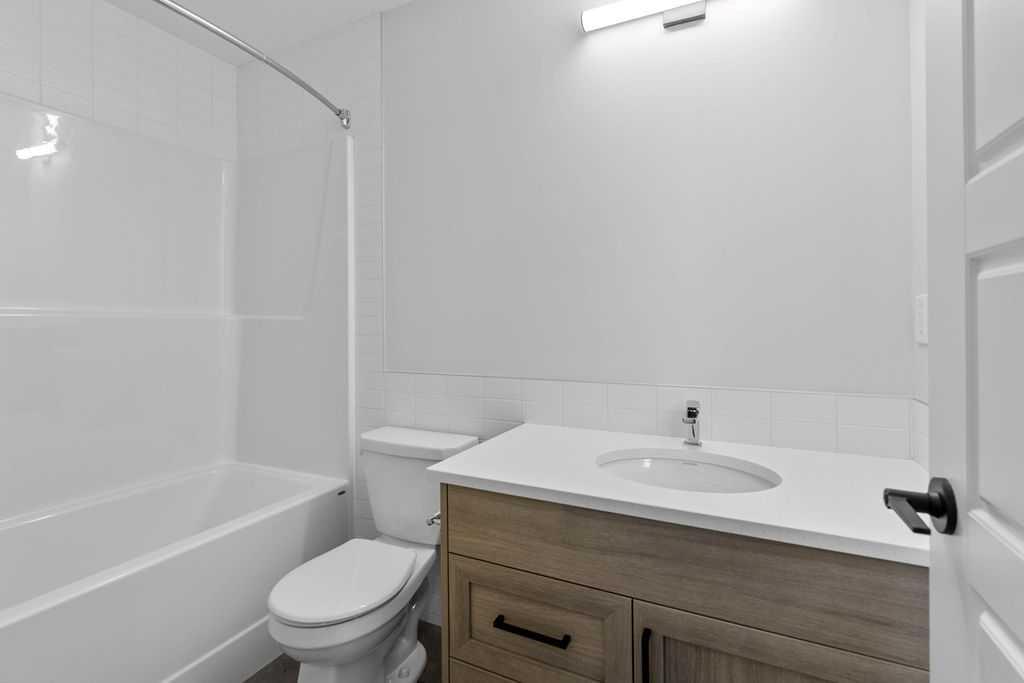 1025 Reynolds Crescent Sw Airdrie Alberta T4B 5L8 Coopers Crossing Home For Sale