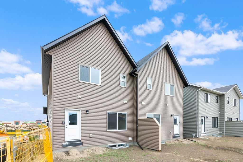 1025 Reynolds Crescent Sw Airdrie Alberta T4B 5L8 Coopers Crossing Home For Sale