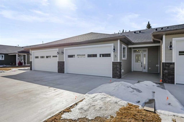 5, 610 4 Avenue Sw, Sundre