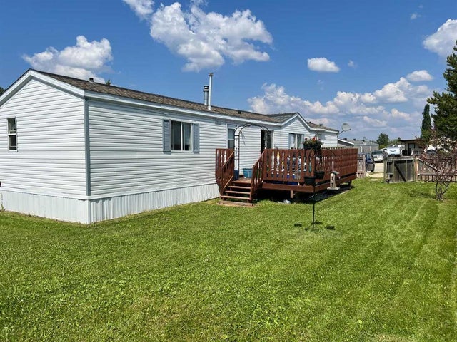903 5 Avenue, Fox Creek