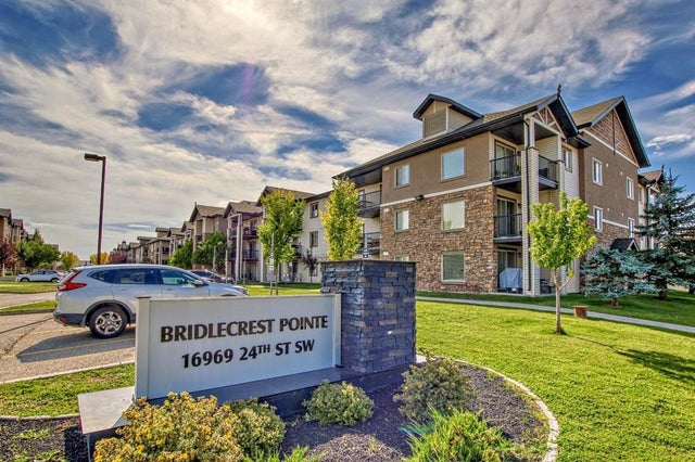 1202, 16969 24 Street Sw, Calgary