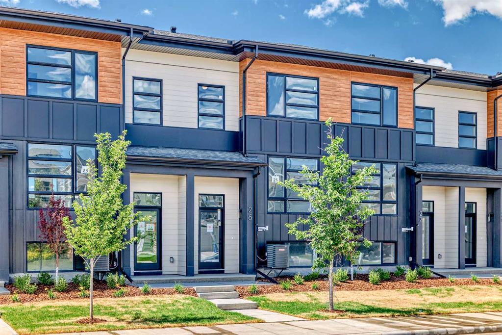 23 Lucas Way Nw, Calgary