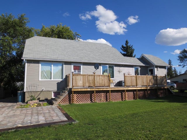 214 2nd Avenue W, Maidstone