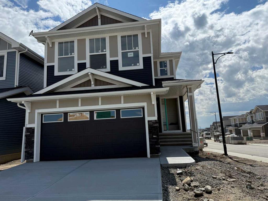 140 Sundown Crescent, Cochrane