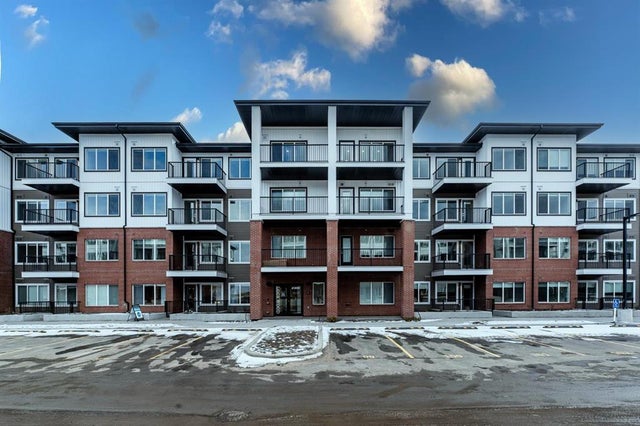 Photo for MLS®# A2205458 - home for sale at 3110, 6 Merganser Drive W, Chelsea_CH, Chestermere Alberta