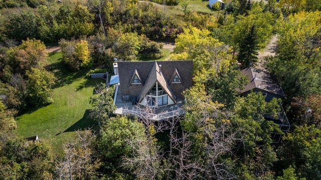 22 Front Street, White Sands