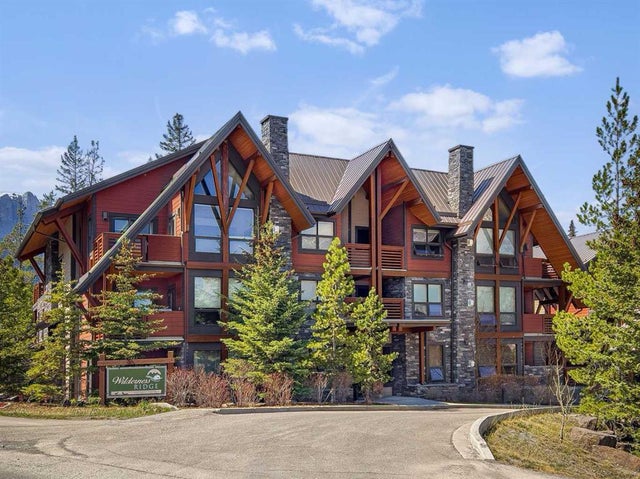 304, 2100a Stewart Creek Drive, Canmore