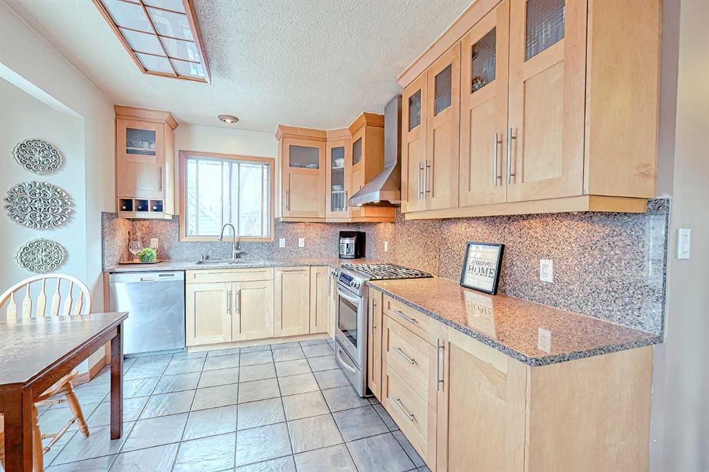 5007 Vallance Crescent Nw, Calgary