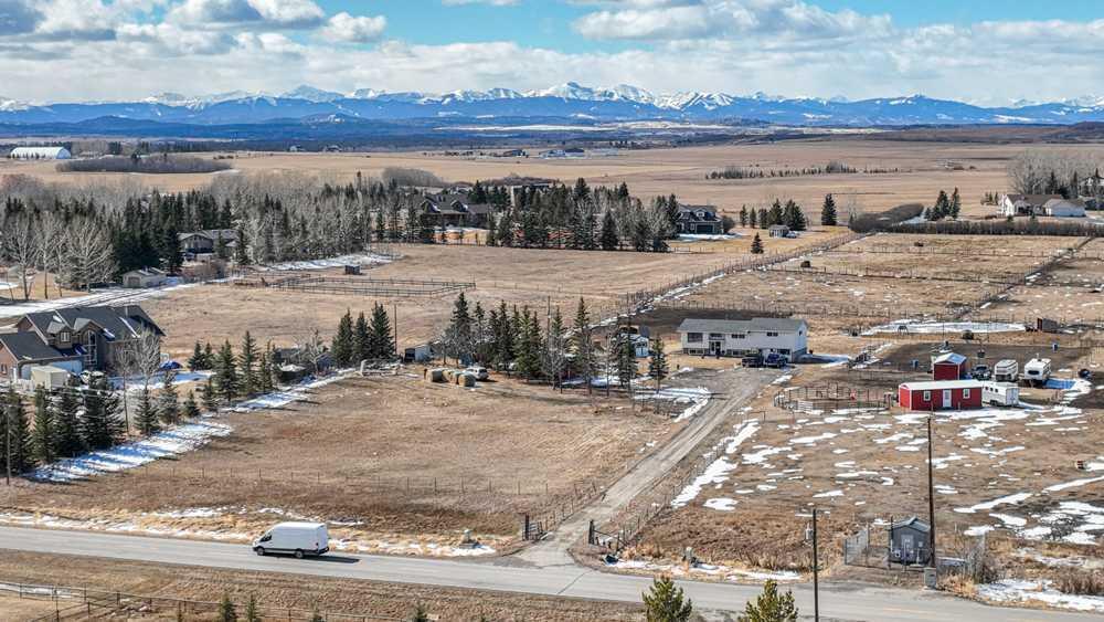 243201 Range Road 33, Rural Rocky View County – Residential Detached Listing Photo 8