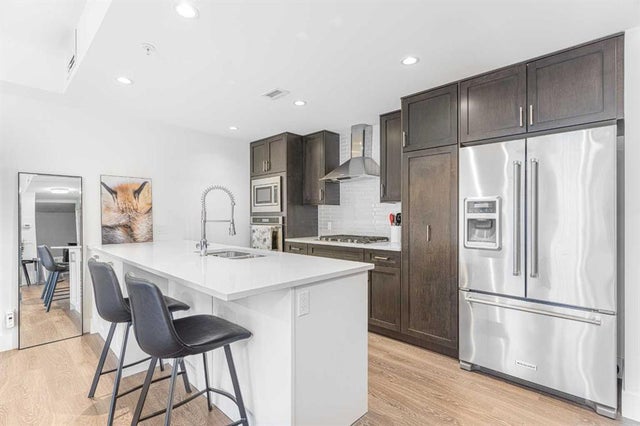 Calgary Home for Sale: Residential Listing in Parkdale