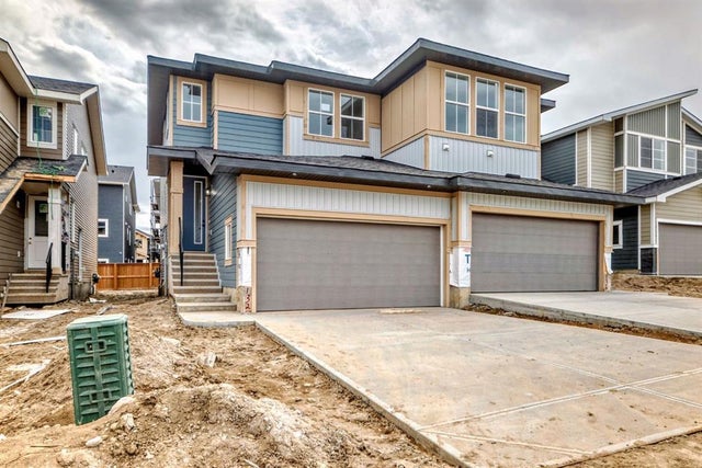 132 Waterford Way, Chestermere