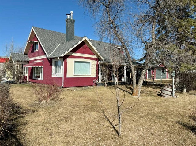 103 Centre Street, McLennan