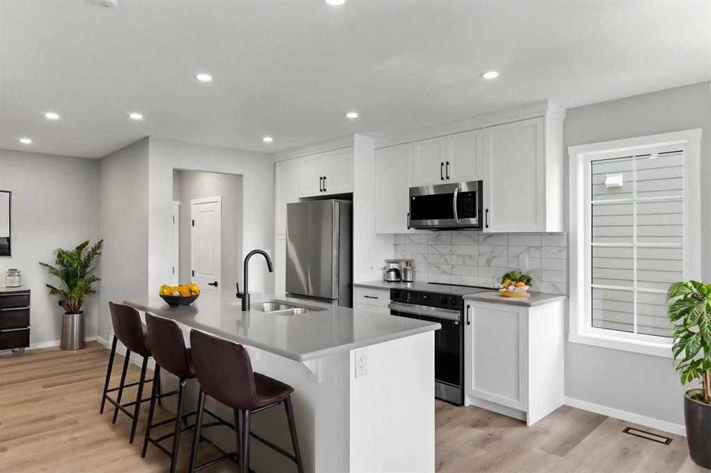 225 Yorkville Boulevard Sw, Calgary