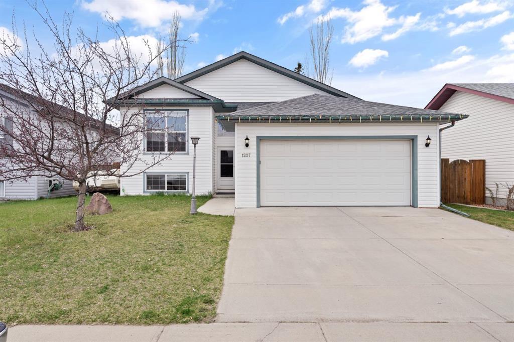 1207 Strathcona Road, Strathmore