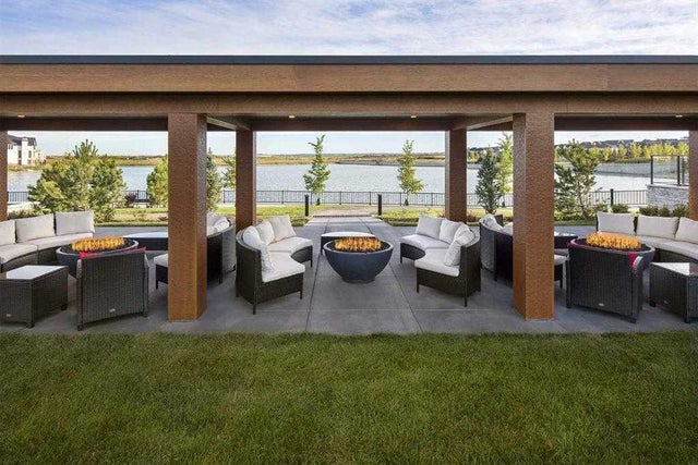 302, 130 Marina Cove Se, Calgary
