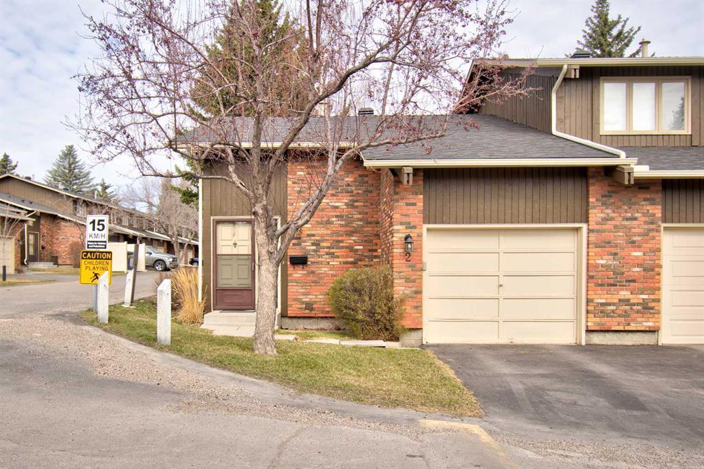 2, 10001 Brookpark Boulevard Sw, Calgary