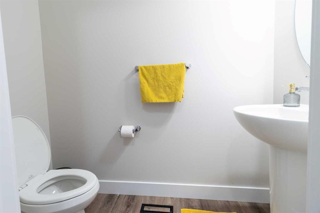 629 Southwinds Close Sw Airdrie Alberta T4B 5L5 Southwinds Home For Sale