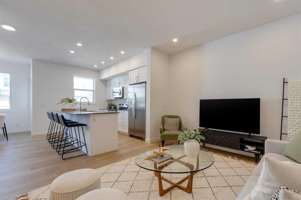 Photo of Listing #A2213629