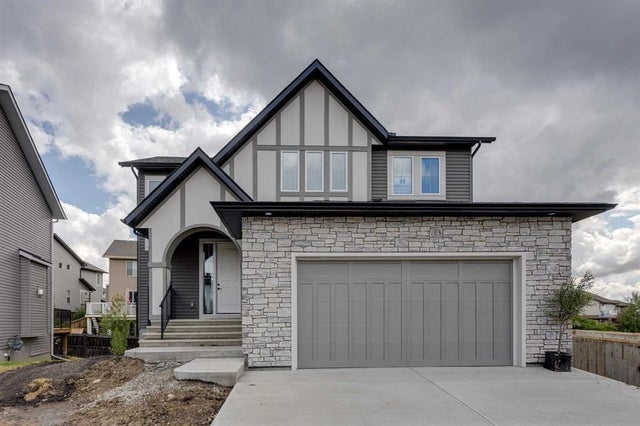 46 Heritage Close, Cochrane