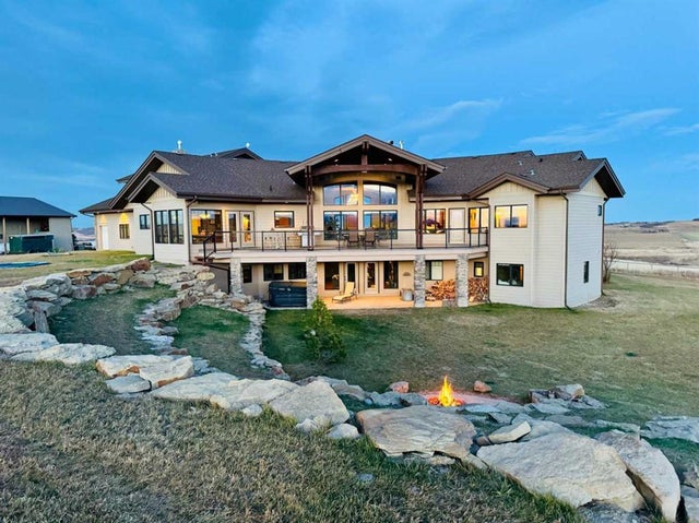 386065 96 Street W, Rural Foothills County