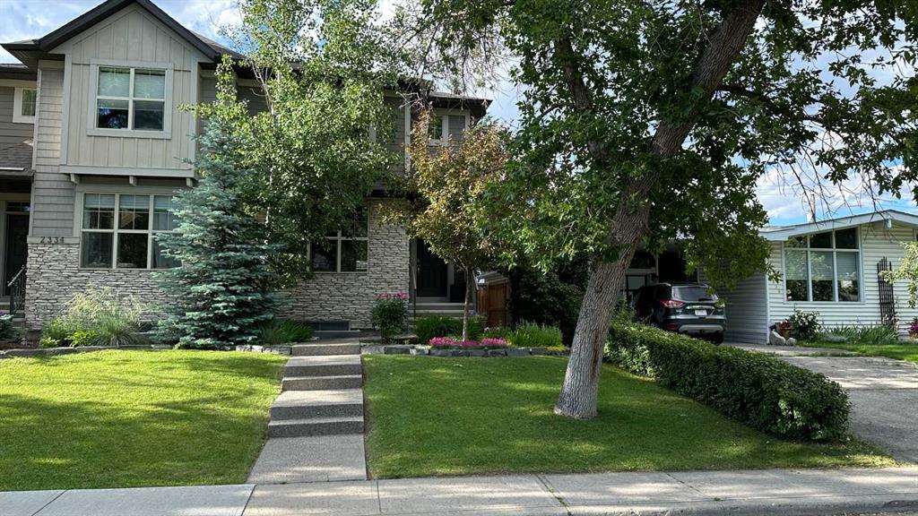 2332 54 Avenue Sw, Calgary