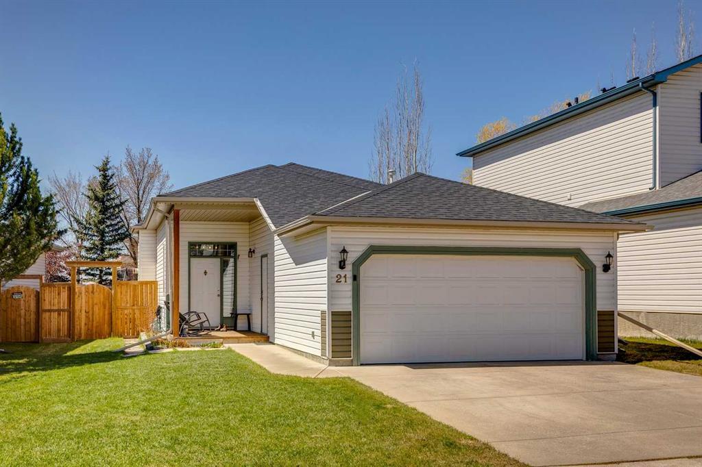 21 Alcock Close, Okotoks
