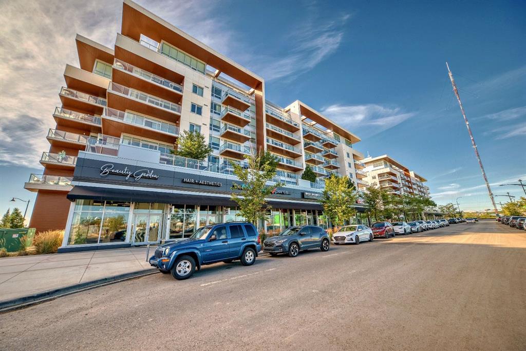 112, 8445 Broadcast Avenue Sw, Calgary