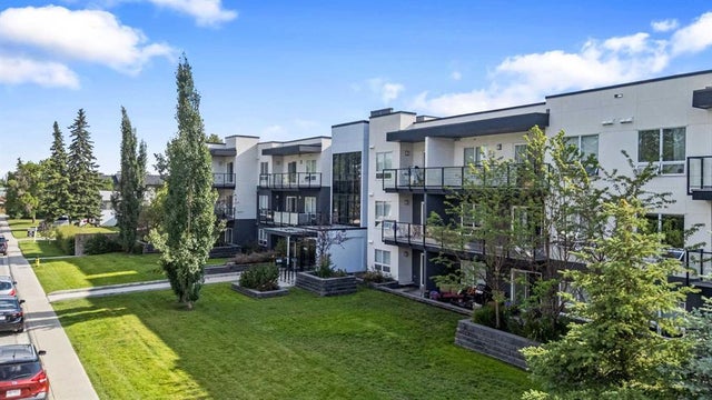 Residential Home for Sale in Calgary, Alberta