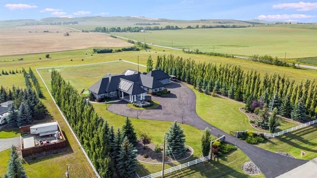 338025 40 Street W, Rural Foothills County