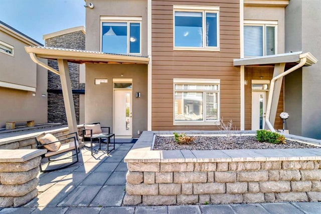 Calgary Real Estate: Residential Property for Sale in West Springs