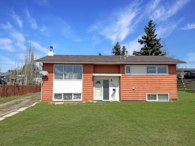 10342 99 Avenue, Grande Cache