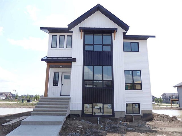 439 Townsend Street, Red Deer