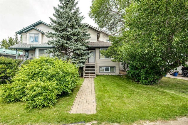 5009 41 Street, Sylvan Lake