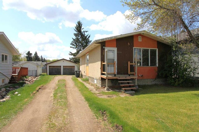 109 5 Avenue W, Maidstone