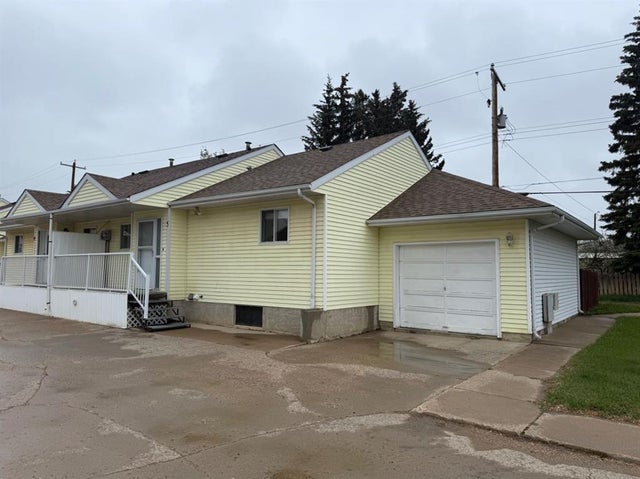 5, 1330 1 Avenue, Wainwright