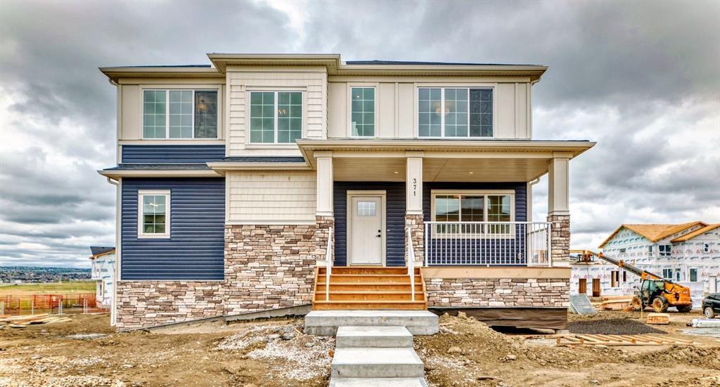 371 Carringvue Grove Nw, Calgary