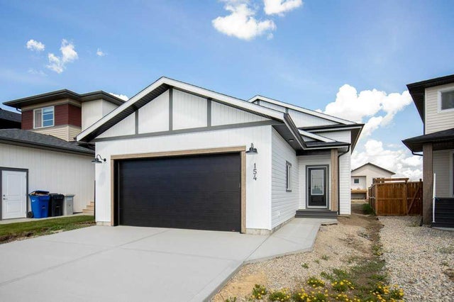 154 Norseman Close, Penhold